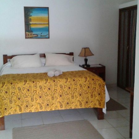 奔巴岛 Pensao Residencial Reggio Emilia酒店 外观 照片