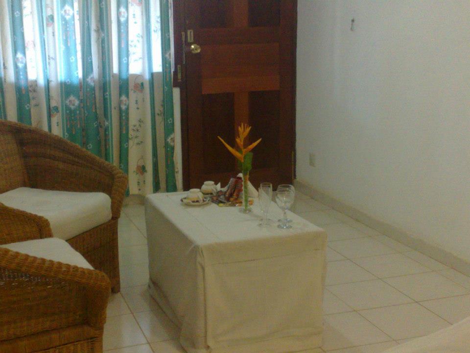 奔巴岛 Pensao Residencial Reggio Emilia酒店 外观 照片