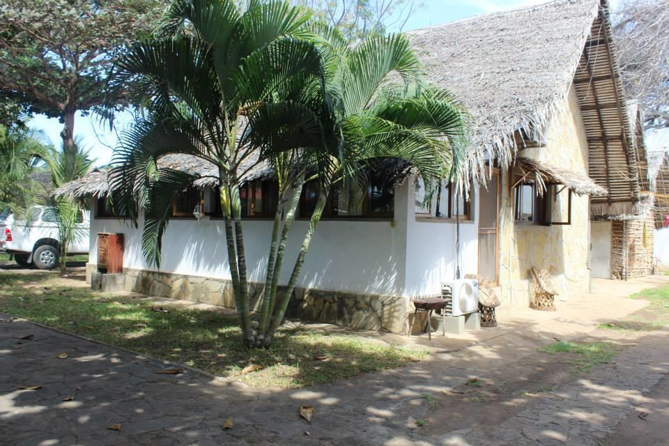 奔巴岛 Pensao Residencial Reggio Emilia酒店 外观 照片